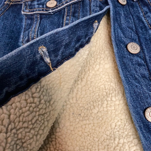 Jean Jacket - Picture 2 of 3